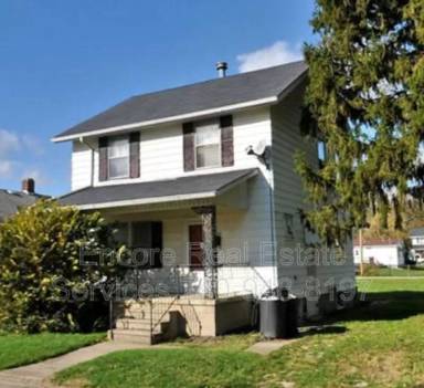 Main picture of 726 Maple Grove Ave