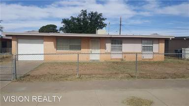 Main picture of 10461 Warren St