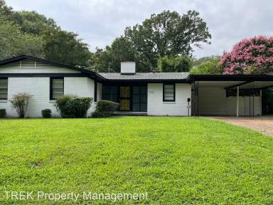 Main picture of 1215 Merrycrest Dr