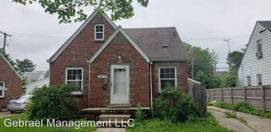 Main picture of 307 S Vernon Ave