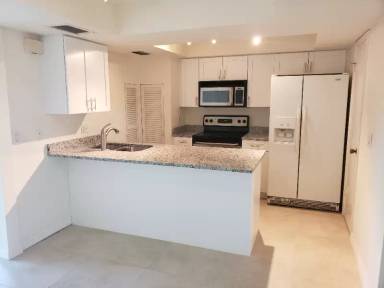 Main picture of 4924 Hawaii Blvd
