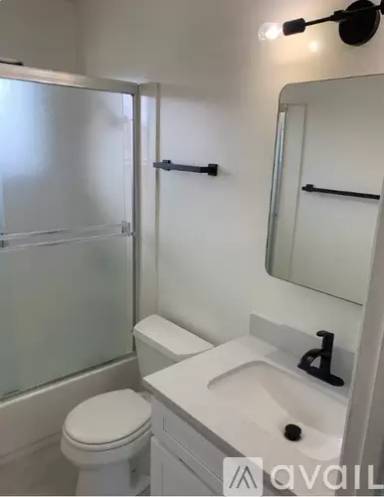 Main picture of 152 W Blossom Way