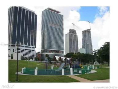 Main picture of 50 Biscayne Condos