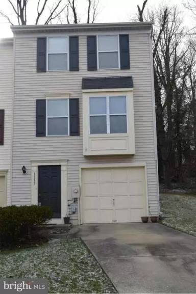 Main picture of 1135 Oakmoor Ct