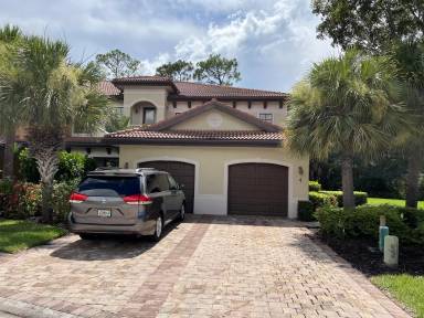 Main picture of 1271 Strada Milan Ln