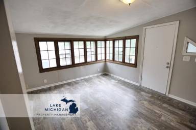 Main picture of 854 Crosby St NW