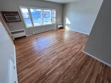Main picture of 227 Central Ave S