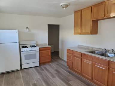 Main picture of 2137 Orchard Ave