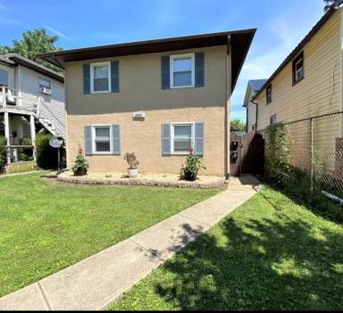Main picture of 2582 Dayton Ave