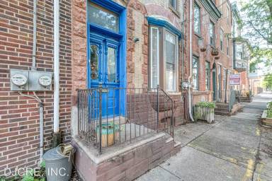 Main picture of 720 S 21st St