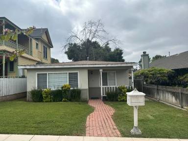 Main picture of 433 E 5th Ave