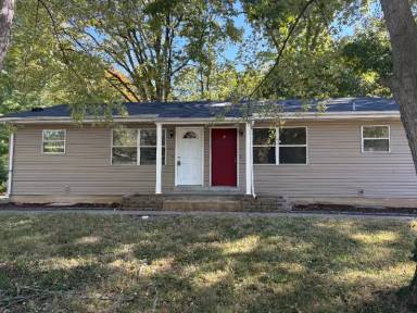 Main picture of 14 Joan Dr
