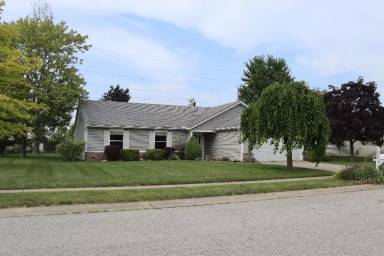 Main picture of 1953 Greenbrier Ave