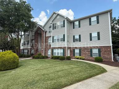 Main picture of 311 Scholastic Ct