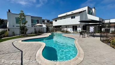 Main picture of 283 Avocado St