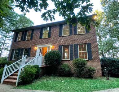 Main picture of 19295 Briar Patch Dr