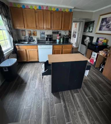 Main picture of 804 10th St