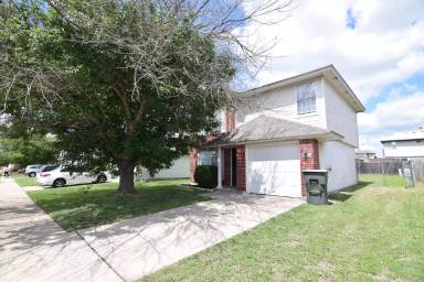 Main picture of 2307 Tracey Ann Ln