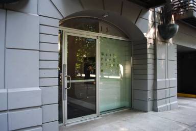 Main picture of 1415 SW Park Ave