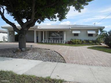 Main picture of 340 SE 6th Ave