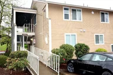 Main picture of 12452 SE 110th Ct