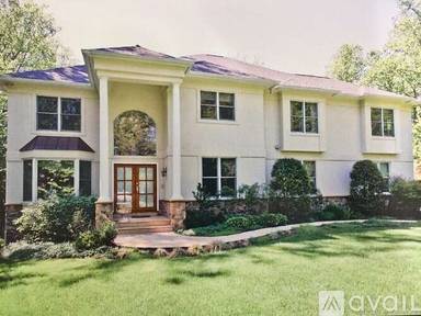 Main picture of 11568 W Hill Dr