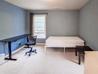 Main picture of 1065 Hampton St NW