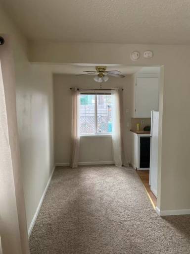 Main picture of 1040 Blue Lake Ave