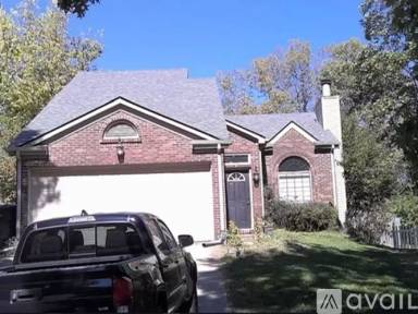 Main picture of 1381 The Kings Ct