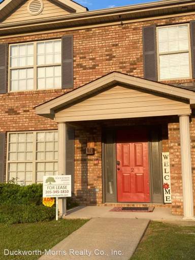 Main picture of 7005 Keenes Mill Rd