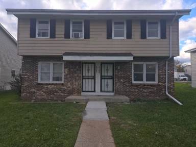 Main picture of 6469 N 106th St