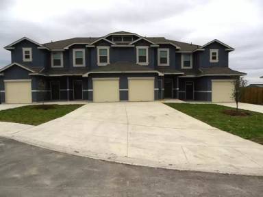 Main picture of 6018 Jax Way