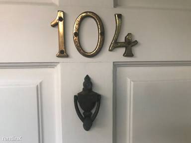 Main picture of 7013 Haskell Ave