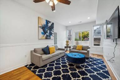 Main picture of 3209 W Montgomery Ave