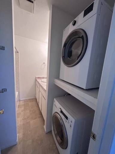 Main picture of 3604 Tyson Pl NE