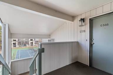 Main picture of 512 E Monroe Dr