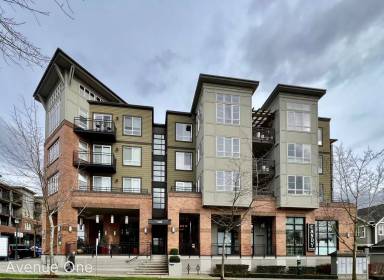 Main picture of 1840 25th Ave NE