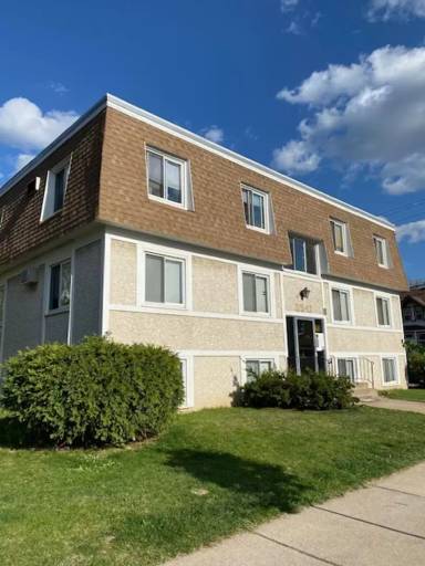 Main picture of 3547 Grand Ave S