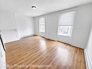 Main picture of 153 E Philadelphia St