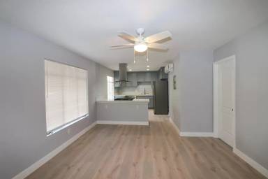 Main picture of 5271 East Anaheim Road - 3