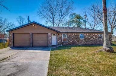 Main picture of 2922 Michael St