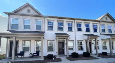 Main picture of 14155 Clayborn St