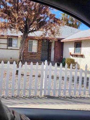 Main picture of 45519 Leatherwood Ave