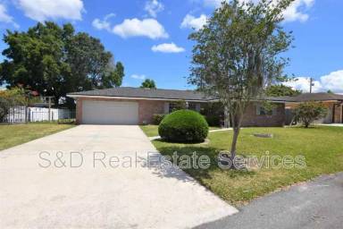 Main picture of 204 Chaucer Ln