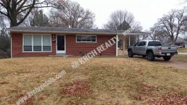 Main picture of 935 Barat Ln