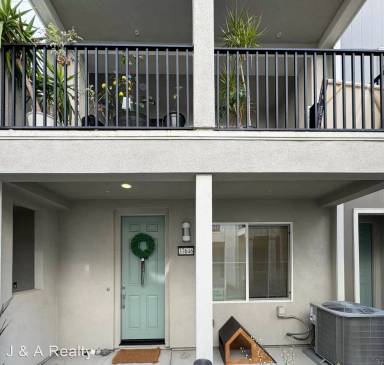 Main picture of 37646 Estuary St