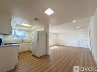 Main picture of 606 E Santa Anita Ave
