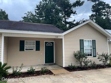 Main picture of 108 - 110 Leeswood Cir