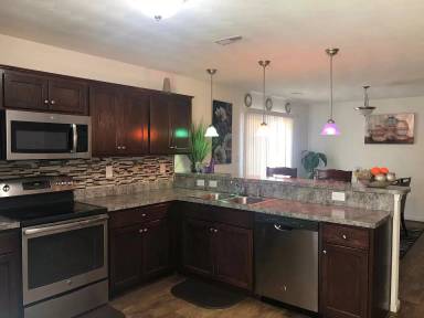 Main picture of 3406 Bainbridge Blvd