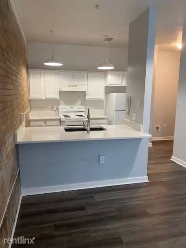 Main picture of 115 West Apartments